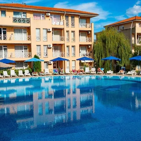 In Sunny Day 6 Complex Hotel *