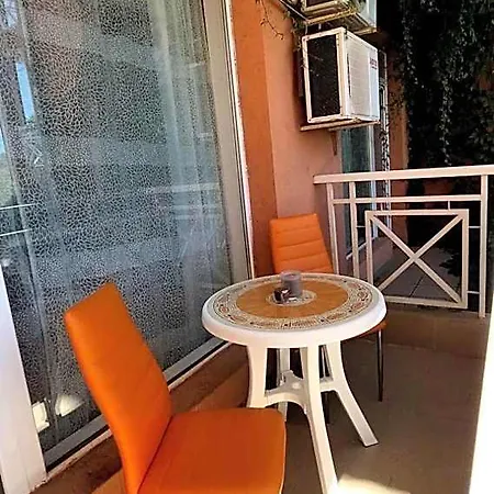 In Sunny Day 6 Complex Hotel Sunny Beach