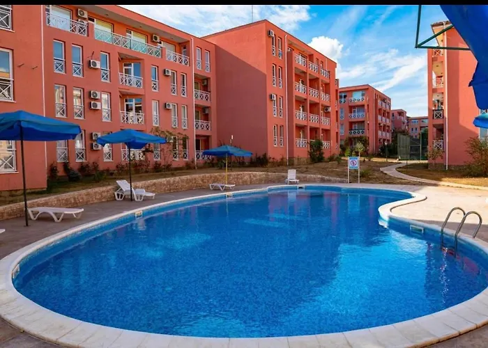 In Sunny Day 6 Complex Sunny Beach