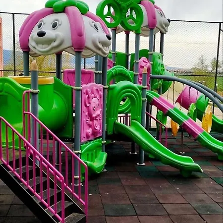 In Sunny Day 6 Complex *